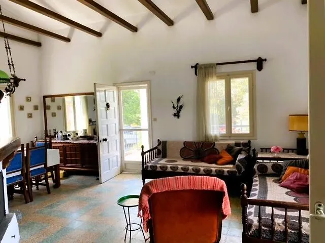 Casa Santa Agua